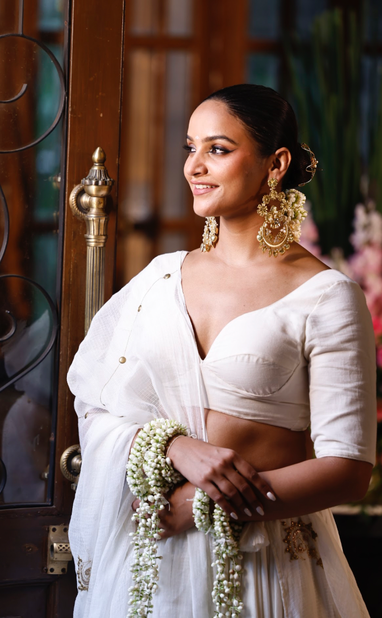 Dil Chandbali Danglers