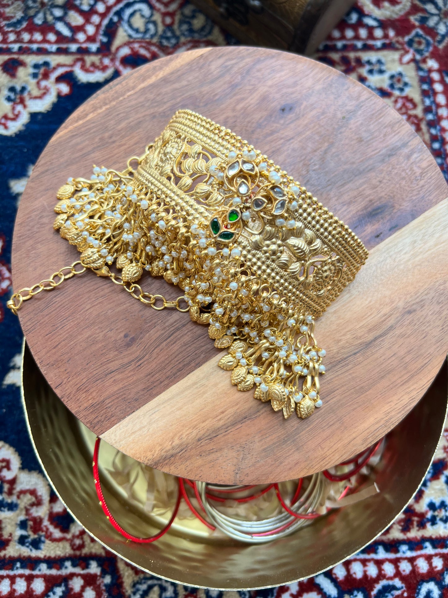 Saheli Choker
