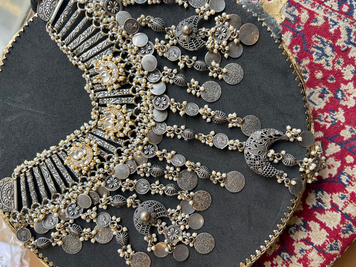 Ghoom Ghar Choker
