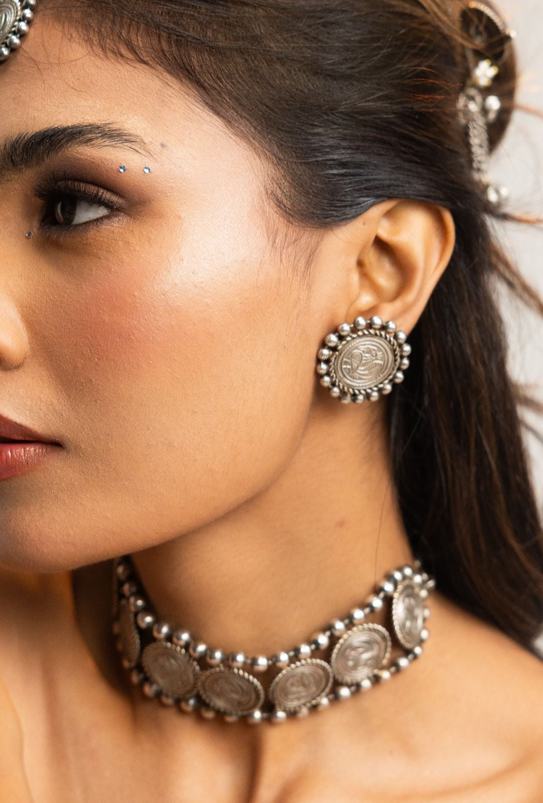 Qissa Studs + Choker Set