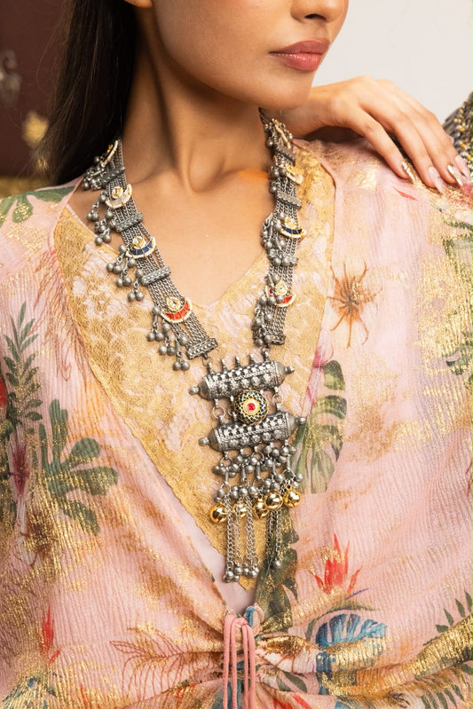 Jhoom Neckpiece