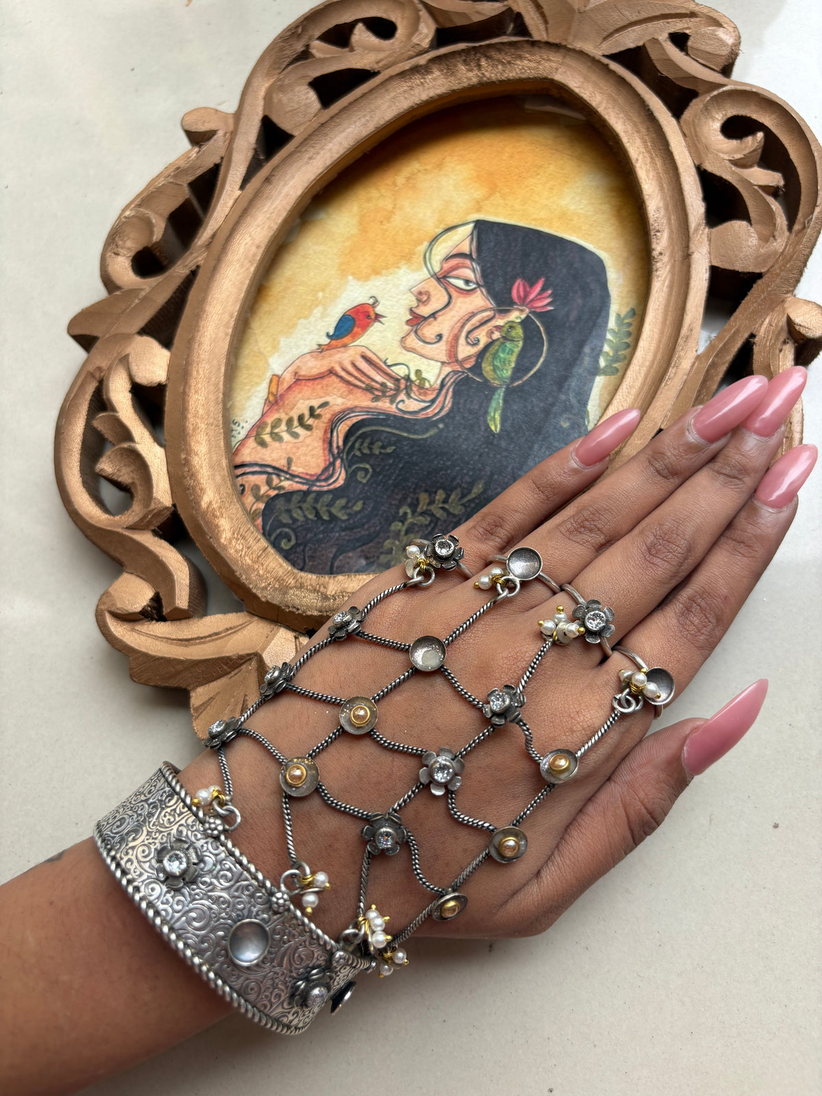 Gulabo Handcuff