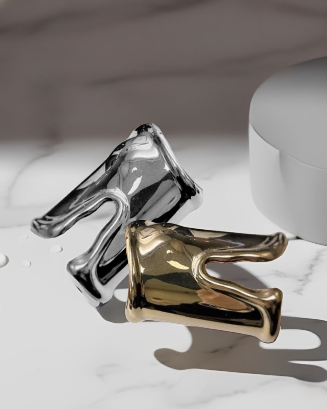 Zoe Hand Cuff
