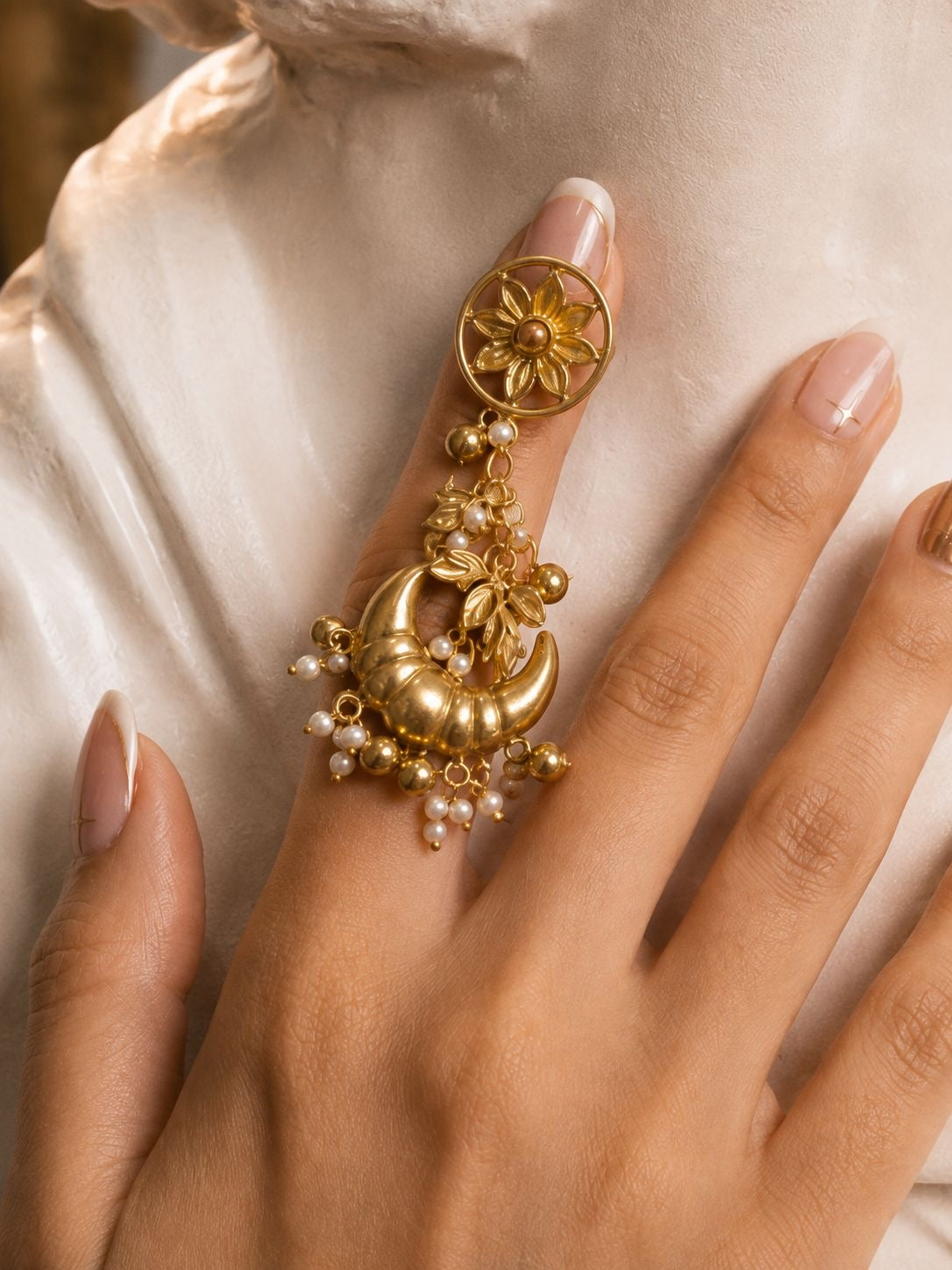 Aira Ring