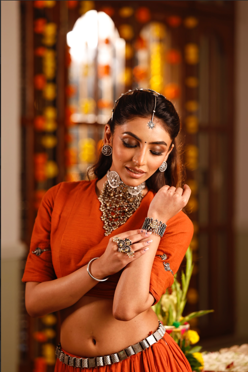 Chandni Raate Choker