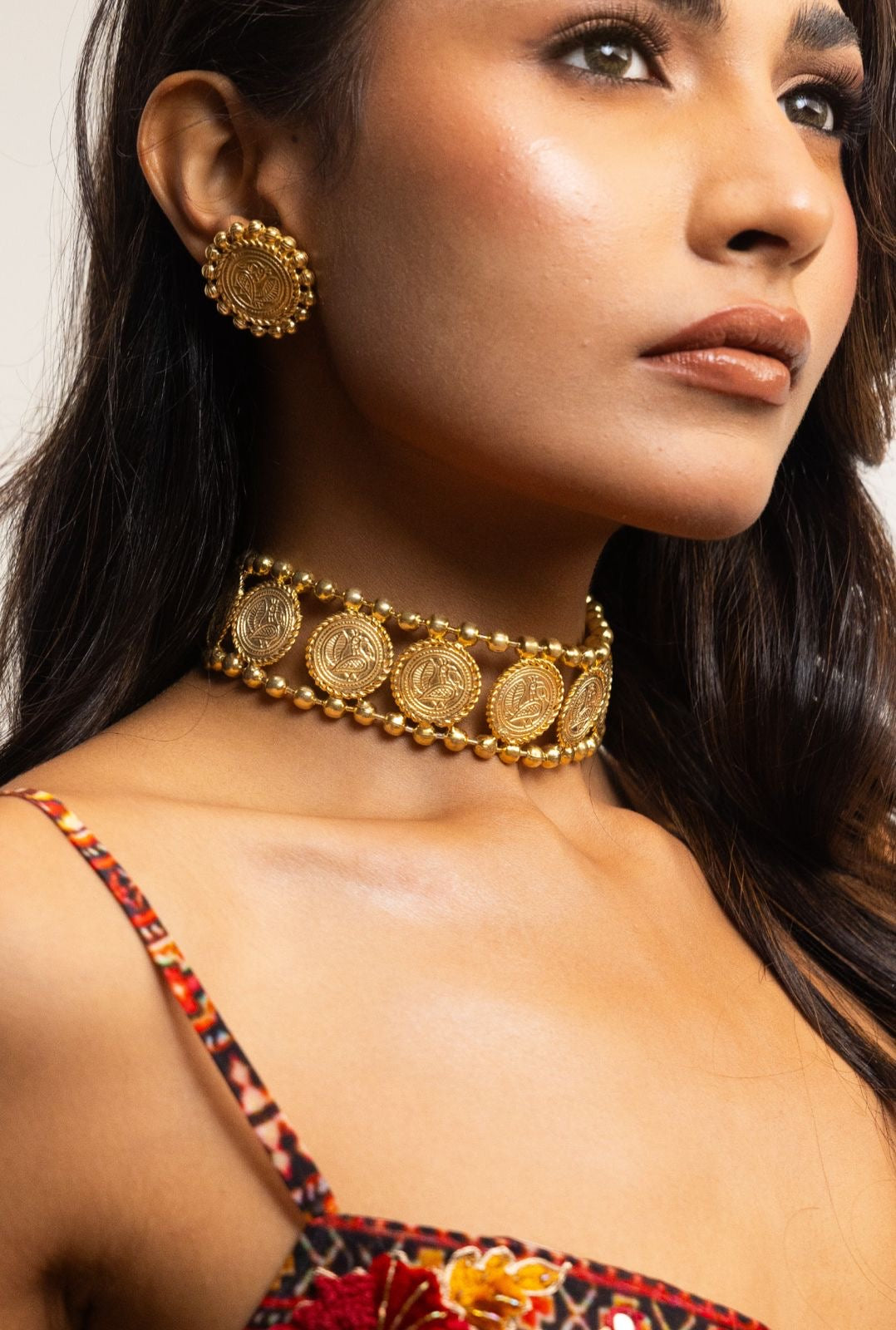 Qissa Studs + Choker Set