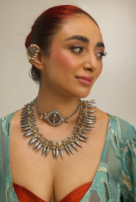 Kahani Choker