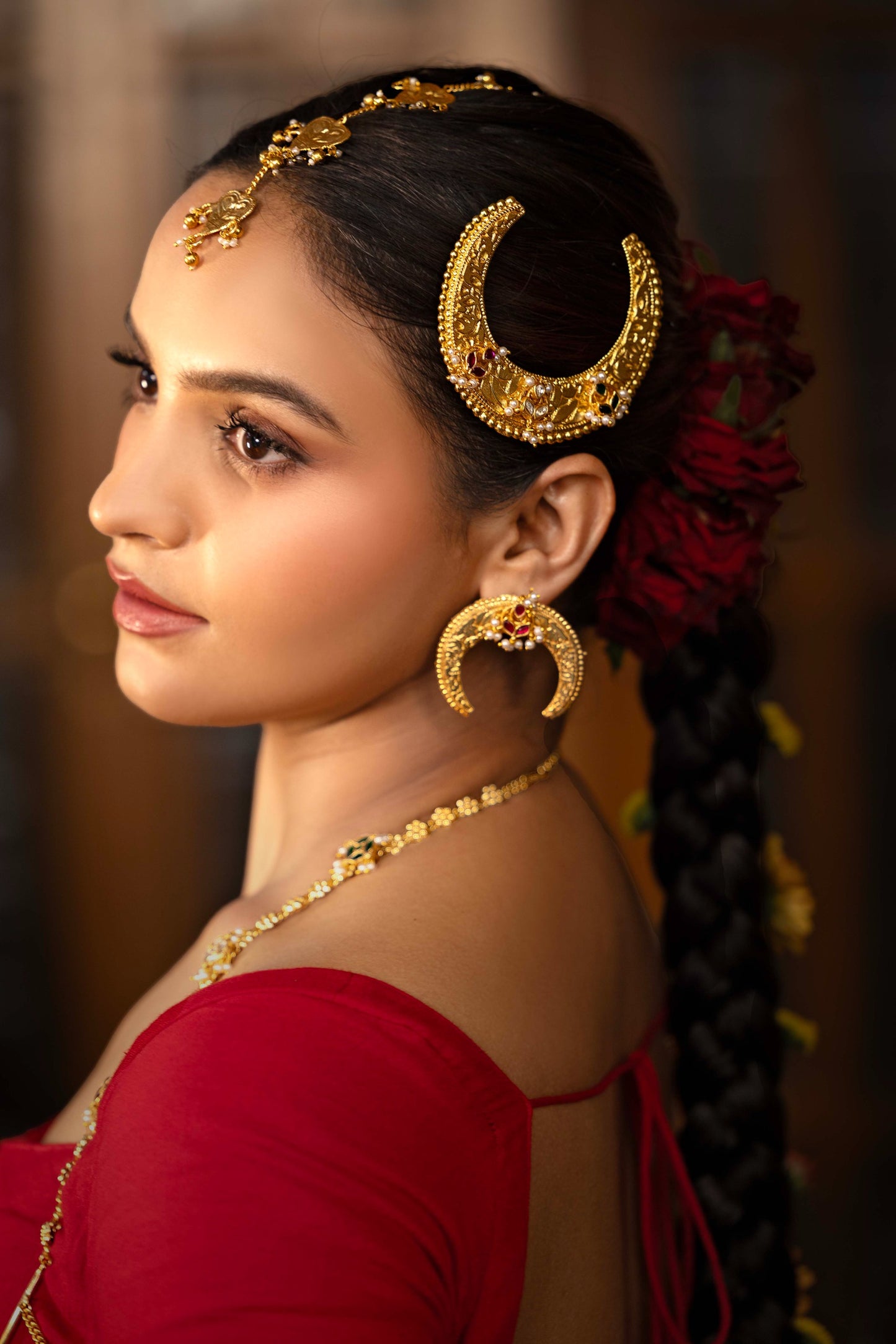 Raat Ki Rani Mang Tikka