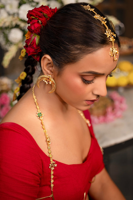 Saheli Studs