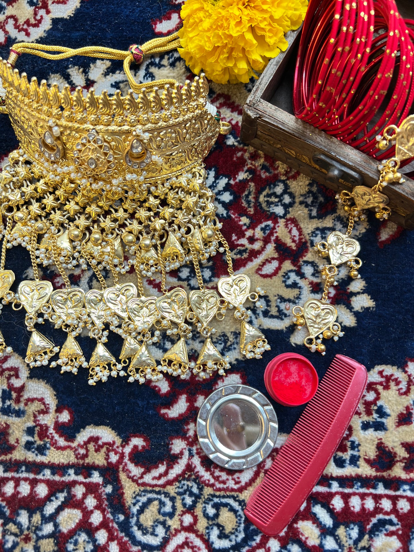 Raat Ki Rani Choker