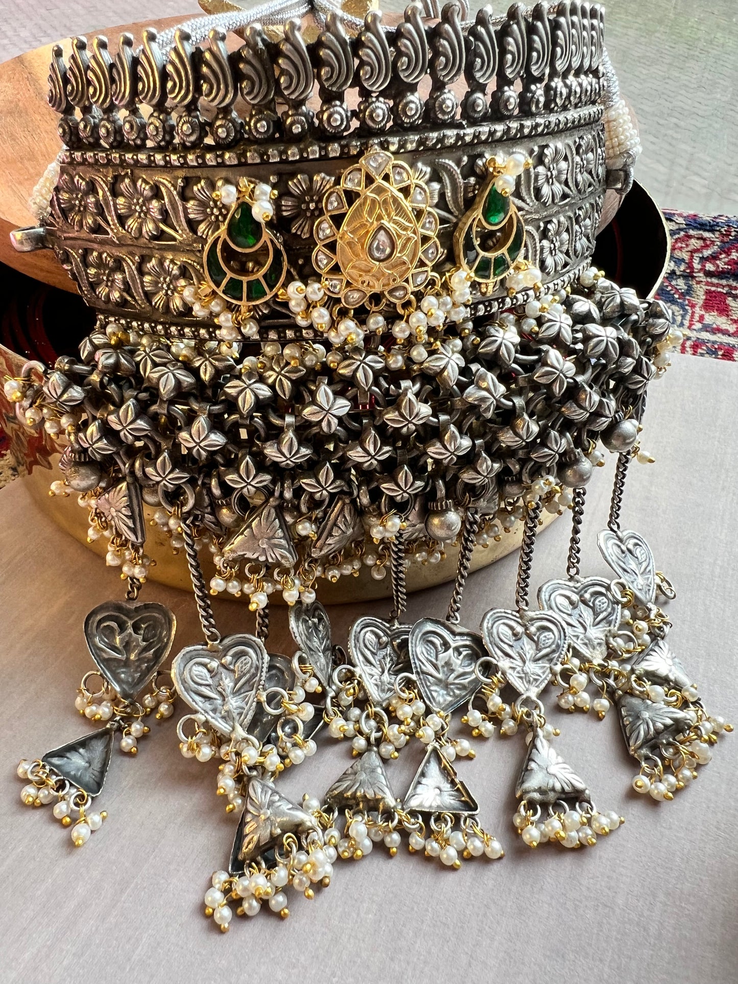 Raat Ki Rani Choker