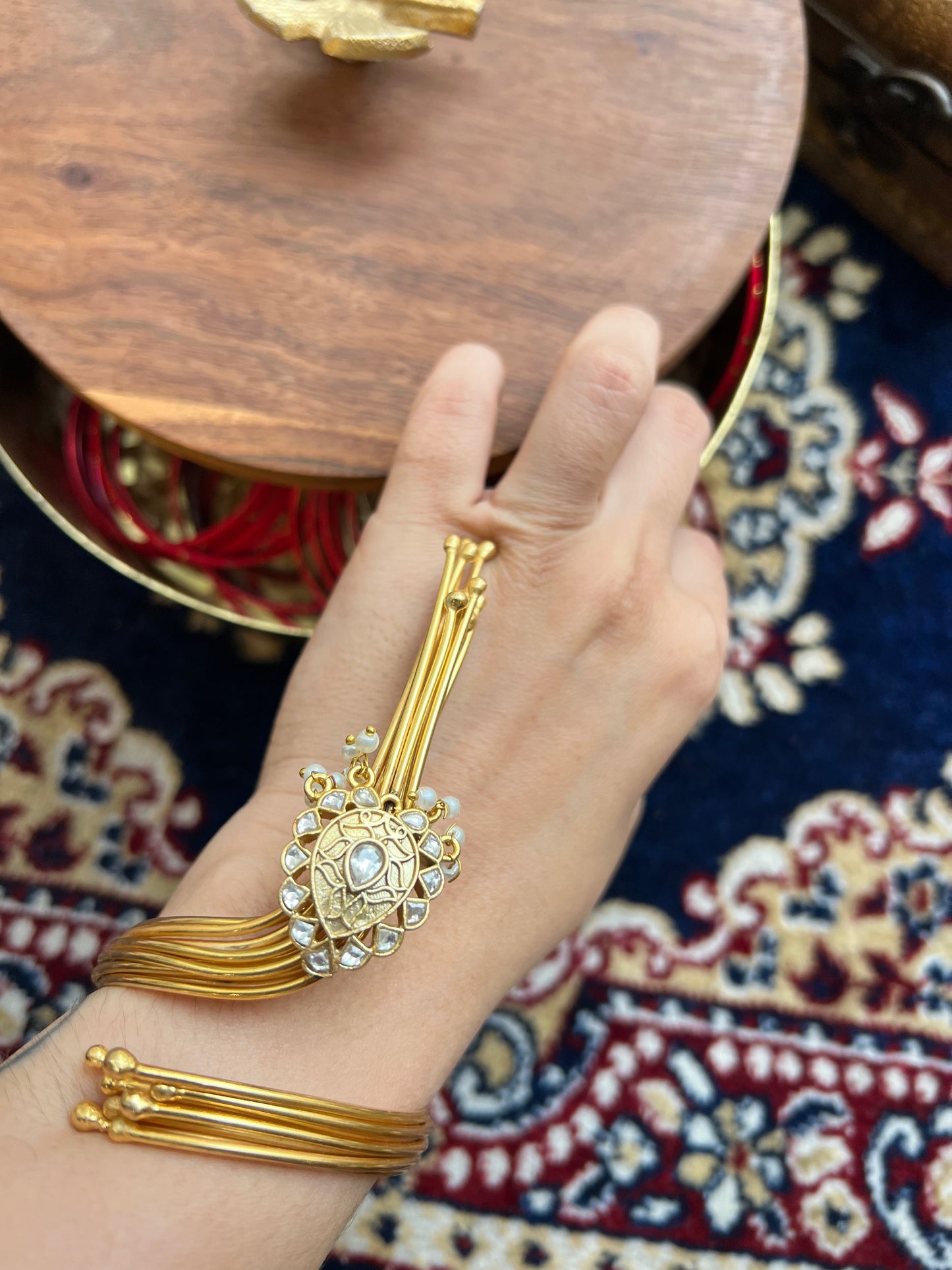 Bijlee Hand Cuff
