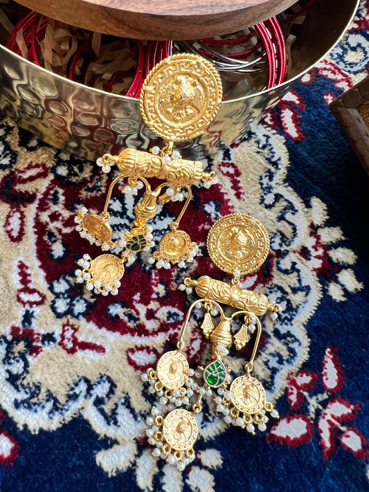 Tohfa Danglers
